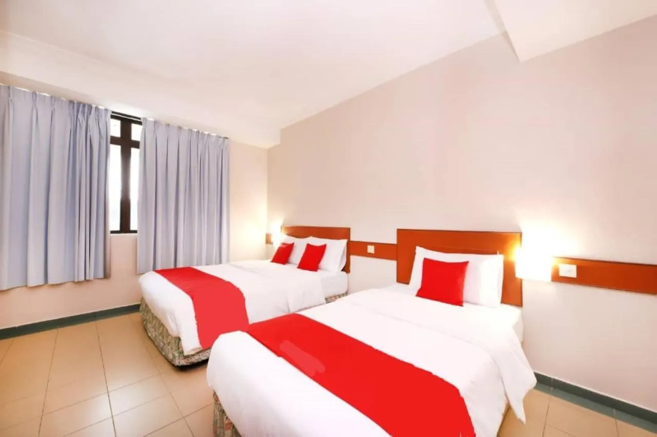 Famous Inn Hotel Malacca Malaysia
