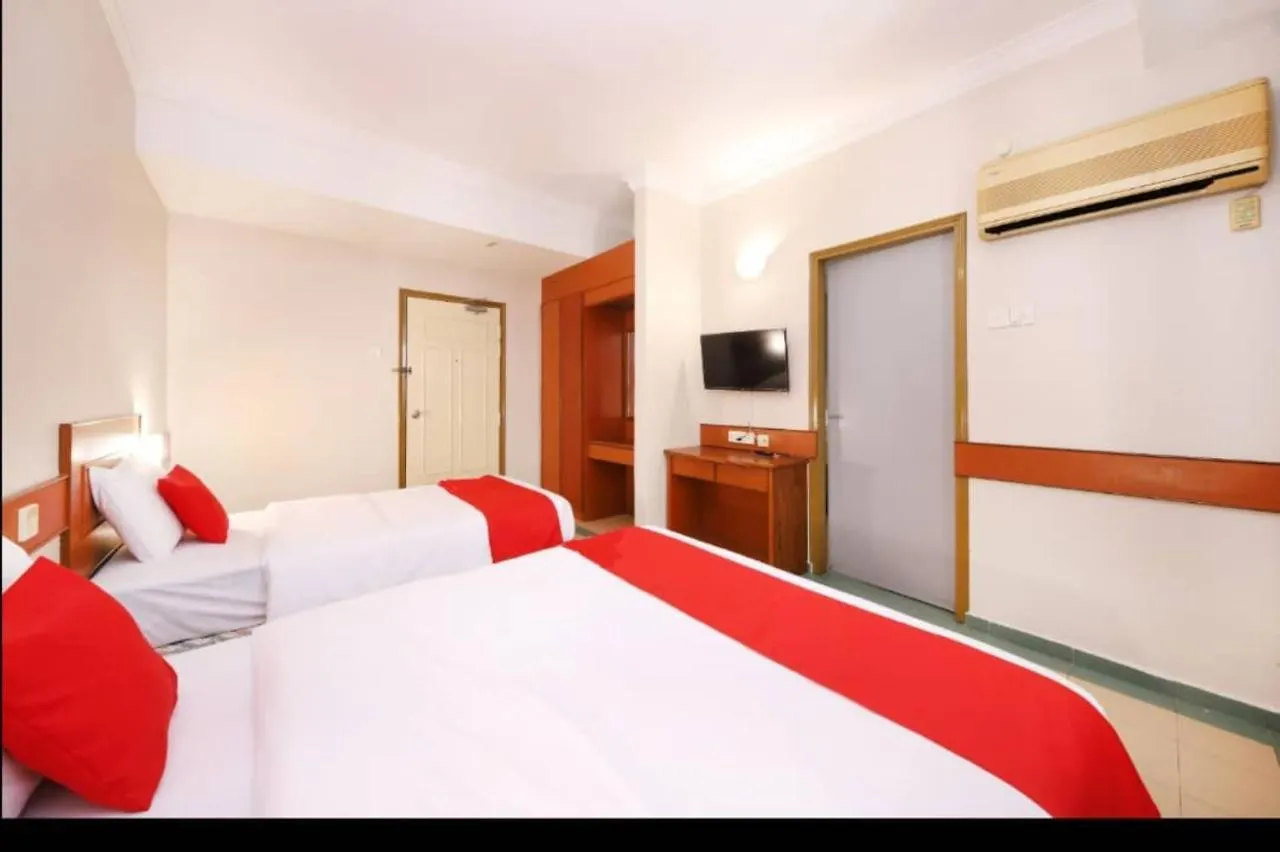 Famous Inn Hotel Malacca Malaysia
